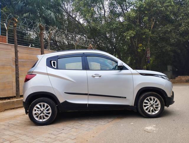 https://images10.gaadi.com/usedcar_image/3711337/original/img2932326__used_car_2932326_1702126457.jpg?imwidth=6401
