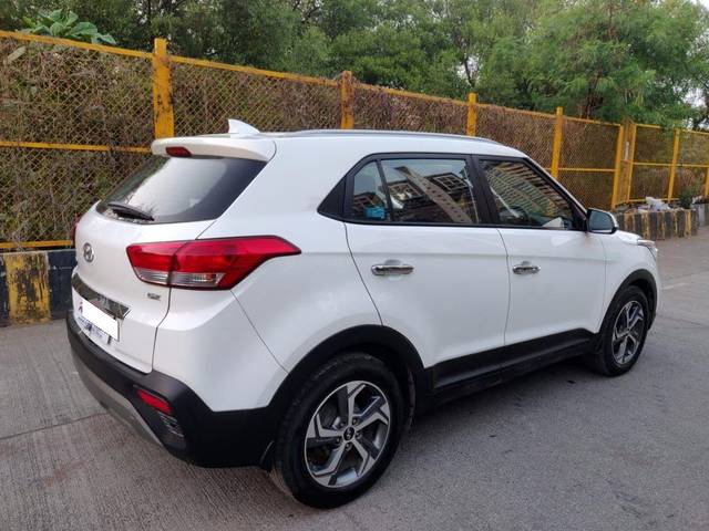 https://images10.gaadi.com/usedcar_image/3711444/original/processed_img2932380__usedcar_img_20231209_wa0005_1471702129311_1702129320.jpg?imwidth=6402