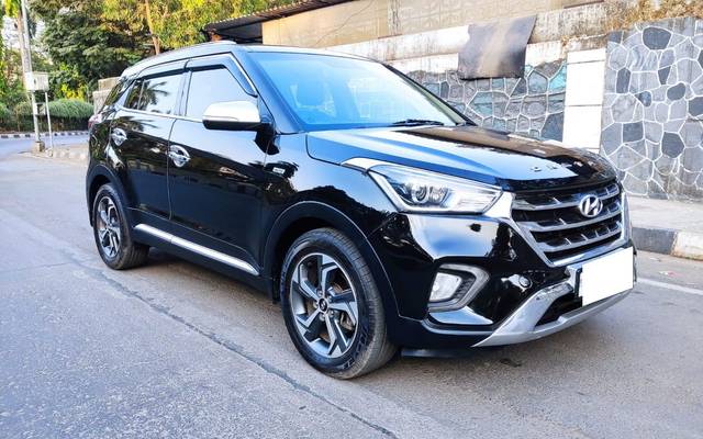 https://images10.gaadi.com/usedcar_image/3711454/original/processed_img2932386__used_car_2932386_1702154482.jpg?imwidth=6400