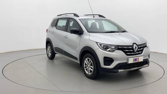 https://images10.gaadi.com/usedcar_image/3711460/original/b6a41ef0-c66f-44f4-a1c4-8d89472c1909__43.jpg?imwidth=6400