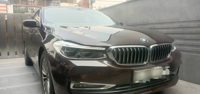 https://images10.gaadi.com/usedcar_image/3711461/original/processed_img2932389__used_car_2932389_1702130091.jpg?imwidth=6400