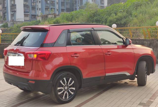 https://images10.gaadi.com/usedcar_image/3711746/original/processed_img2932439__used_car_2932439_1702143998.jpg?imwidth=6401