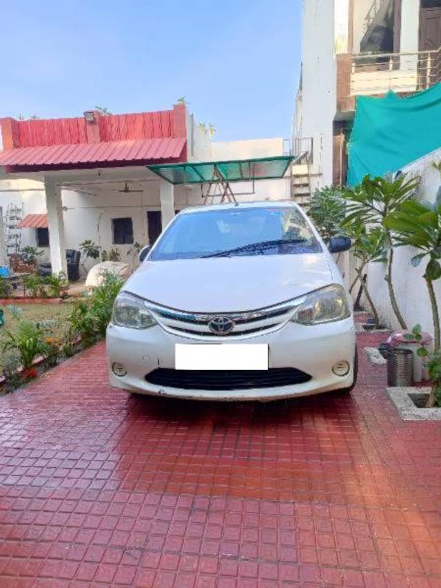 https://images10.gaadi.com/usedcar_image/3712019/original/processed_09dd74b9-d773-4b35-9119-55c2ceadb213.jpg?imwidth=6400
