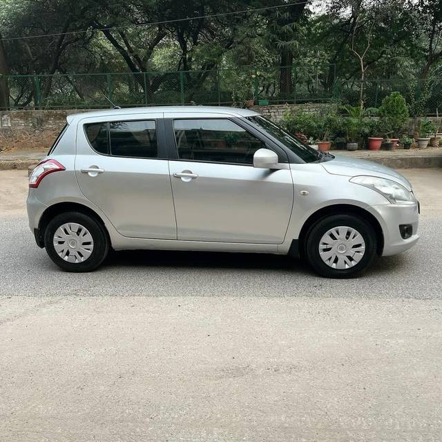 https://images10.gaadi.com/usedcar_image/3712186/original/img2932532__used_car_2932532_1702189437.jpg?imwidth=6401