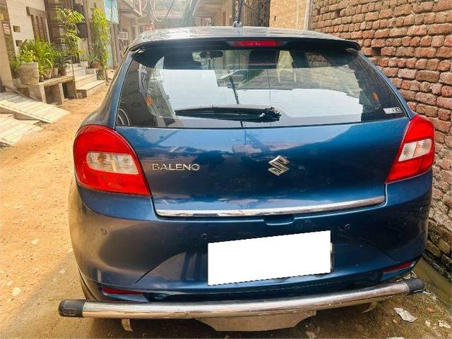 https://images10.gaadi.com/usedcar_image/3712421/original/processed_a0a86f91-3b88-4764-813f-6fc5edd4a1cf.jpeg?imwidth=6401