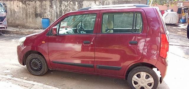 https://images10.gaadi.com/usedcar_image/3712429/original/03__VCC_IMG_1701584133749_1827822_95_1701584398.jpg?imwidth=6402