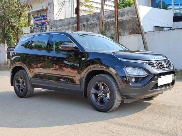 https://images10.gaadi.com/usedcar_image/3712734/original/processed_img2932763__used_car_2932763_1702208337.jpg?imwidth=6400