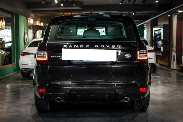 https://images10.gaadi.com/usedcar_image/3712892/original/processed_img2932818__usedcar_5_6131702213997_1702214049.jpeg?imwidth=6402