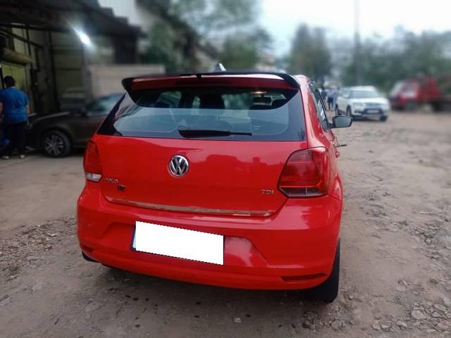 https://images10.gaadi.com/usedcar_image/3713071/original/processed_9efb2055-9be8-4897-862b-989a8b84fb4f.jpg?imwidth=6401
