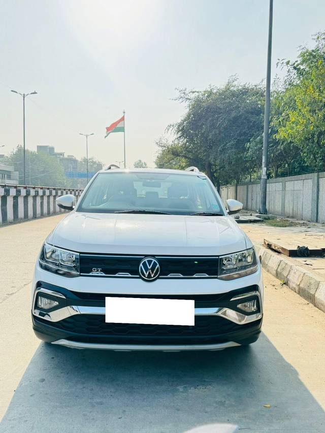 https://images10.gaadi.com/usedcar_image/3713838/original/processed_img2933001__usedcar_aphoto_2023_12_10_18_00_17_1__7601702278383_1702278396.jpg?imwidth=6400