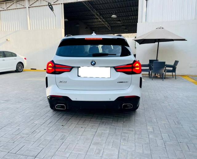 https://images10.gaadi.com/usedcar_image/3713843/original/processed_img2933002__usedcar_1_28__10151702278429_1702278492.jpeg?imwidth=6401