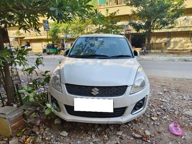 https://images10.gaadi.com/usedcar_image/3714104/original/processed_1f94a89d-ceca-4142-84c8-030a50b066f6.jpg?imwidth=6400
