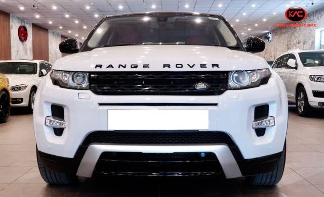 https://images10.gaadi.com/usedcar_image/3714623/original/processed_img2933420__used_car_2933420_1702300355.jpg?imwidth=6400