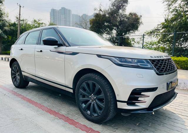 https://images10.gaadi.com/usedcar_image/3714765/original/processed_img2933475__used_car_2933475_1702305688.jpg?imwidth=6400
