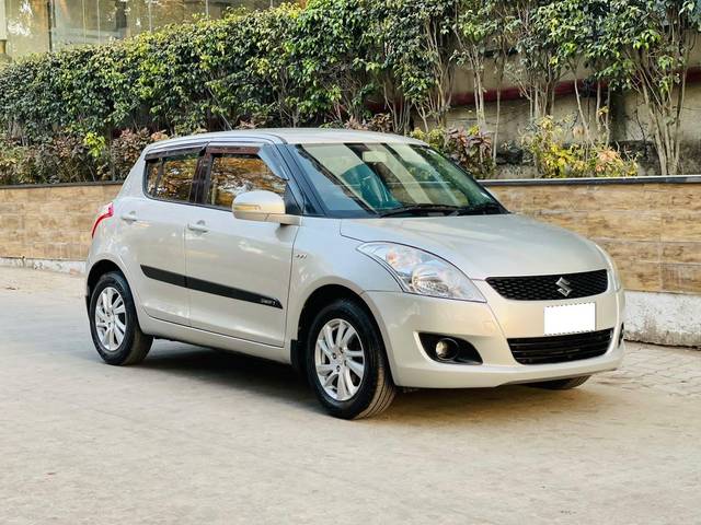 https://images10.gaadi.com/usedcar_image/3716871/original/processed_img2934218__used_car_2934218_1702411045.jpg?imwidth=6400