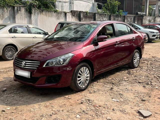 https://images10.gaadi.com/usedcar_image/3729855/original/processed_img2938898__used_car_2938898_1703066950.jpg?imwidth=6400