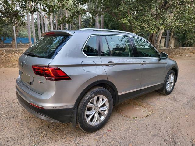 https://images10.gaadi.com/usedcar_image/3730269/original/processed_img2939095__used_car_2939095_1703087209.jpg?imwidth=6402