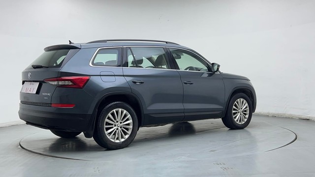 Second-hand 2018 Skoda Kodiaq 2.0 TDI Style for sale in Chandigarh-3