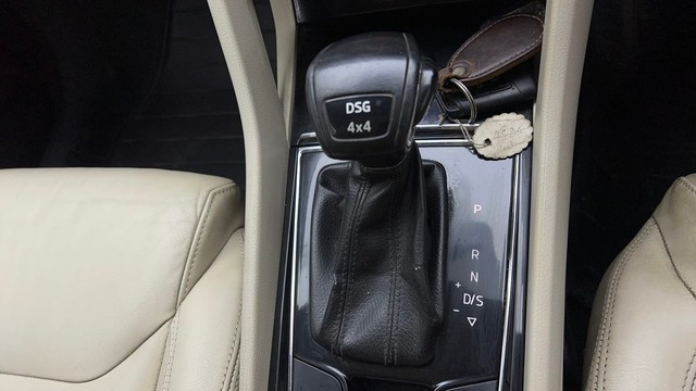 Second-hand 2018 Skoda Kodiaq 2.0 TDI Style for sale in Chandigarh-12