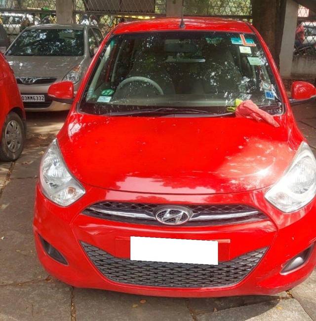 https://images10.gaadi.com/usedcar_image/3737314/original/processed_img2944168__used_car_2944168_1703243181.jpg?imwidth=6401