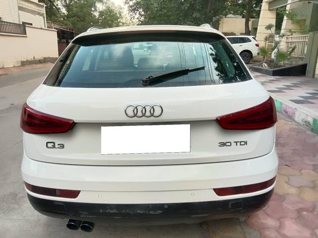 https://images10.gaadi.com/usedcar_image/3740272/original/processed_img2945170__used_car_2945170_1703400966.jpg?imwidth=6401