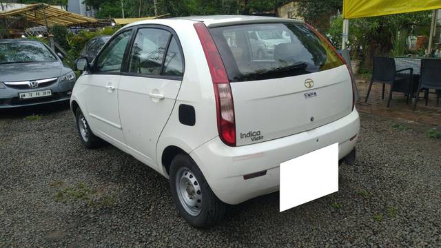 https://images10.gaadi.com/usedcar_image/3745204/original/processed_img2946465__used_car_2946465_1703675496.jpg?imwidth=6402