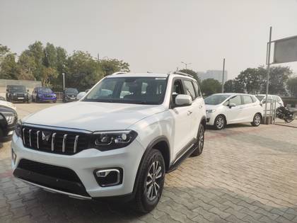 Mahindra Scorpio N Z8L Mahindra Scorpio N Z8L