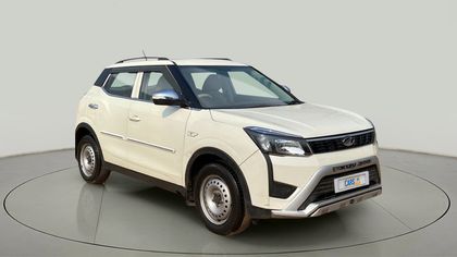 Mahindra XUV300 W4 Diesel BSIV