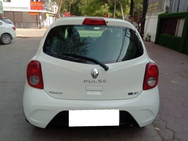 https://images10.gaadi.com/usedcar_image/3757132/original/processed_img2950981__used_car_2950981_1704356198.jpg?imwidth=6402