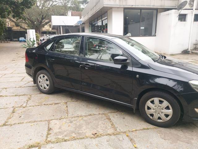 https://images10.gaadi.com/usedcar_image/3758445/original/processed_img2951505__used_car_2951505_1704437253.jpg?imwidth=6400