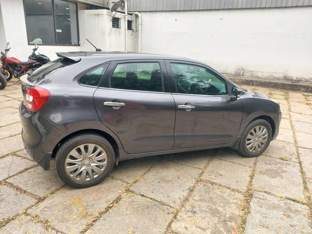 https://images10.gaadi.com/usedcar_image/3758446/original/processed_img2951506__used_car_2951506_1704437137.jpg?imwidth=6402