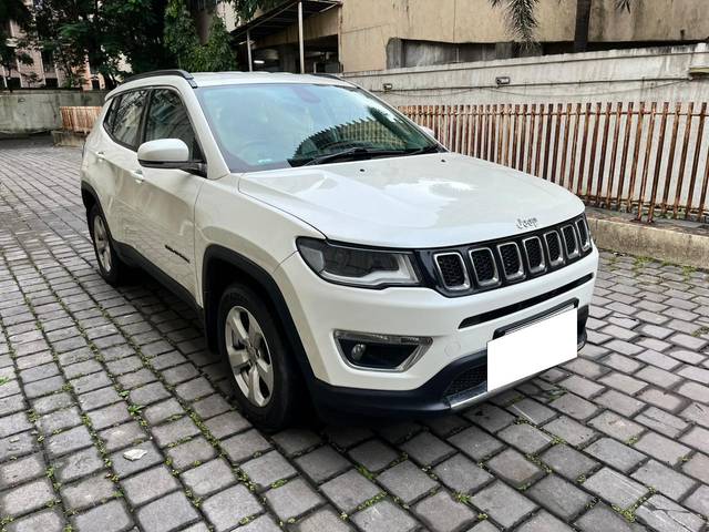 https://images10.gaadi.com/usedcar_image/3763323/original/processed_img2953227__used_car_2953227_1704700585.jpg?imwidth=6400