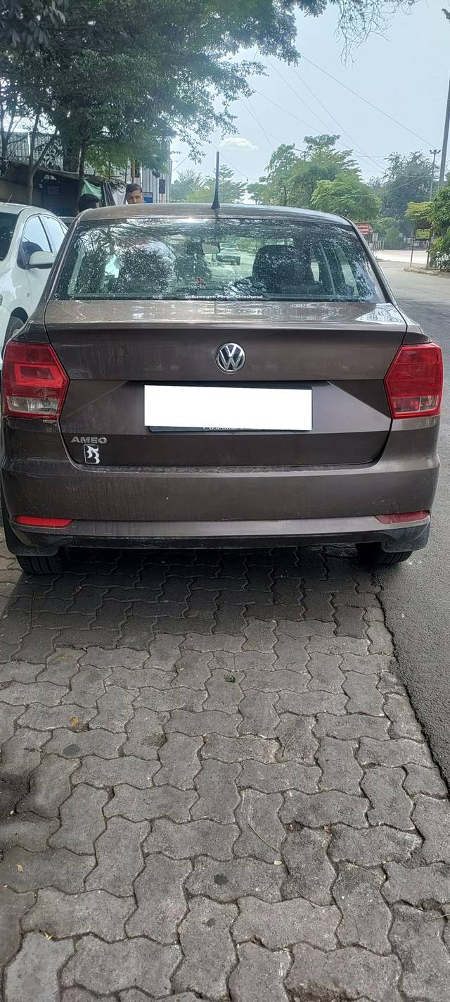 https://images10.gaadi.com/usedcar_image/3779924/original/processed_img2959383__used_car_2959383_1705662582.jpg?imwidth=6401