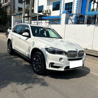 BMW X5 2014-2019 BMW X5 xDrive 30d Design Pure Experience 5 Seater