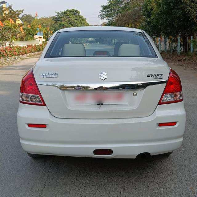 https://images10.gaadi.com/usedcar_image/3794976/original/processed_img2964610__used_car_2964610_1706442768.jpg?imwidth=6402