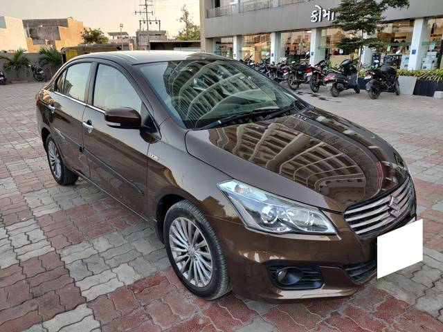 https://images10.gaadi.com/usedcar_image/3809066/original/processed_img2971613__used_car_2971613_1707121427.jpg?imwidth=6401