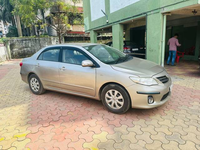 https://images10.gaadi.com/usedcar_image/3812625/original/processed_img2973200__used_car_2973200_1707309853.jpg?imwidth=6400