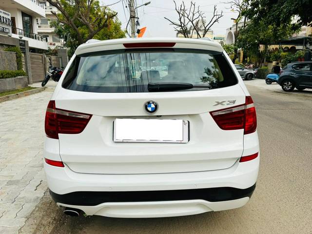 https://images10.gaadi.com/usedcar_image/3813533/original/processed_img2973518__usedcar_whatsappimage2024_02_07at30900pm_2973518_1707377522.jpeg?imwidth=6402
