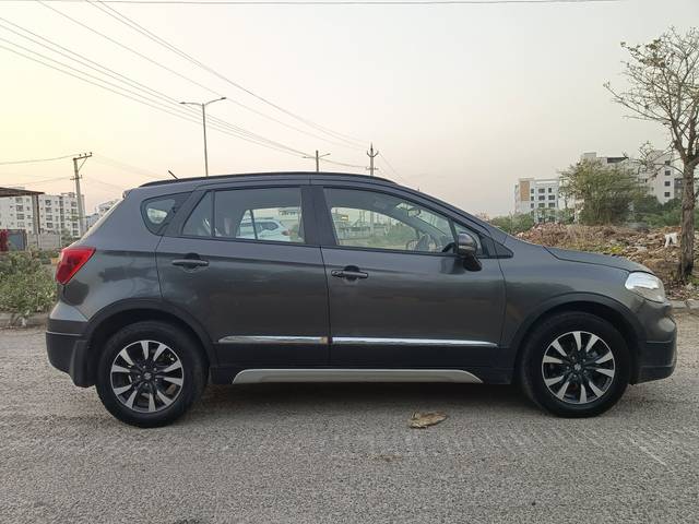 https://images10.gaadi.com/usedcar_image/3813544/original/8ab648065b3ad8ecc852471b23461fdd.jpg?imwidth=6401