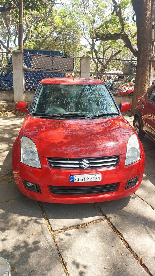 https://images10.gaadi.com/usedcar_image/3823838/original/processed_58cc2b331f3ce75a6cde7ad5980e3534.jpeg?imwidth=6402