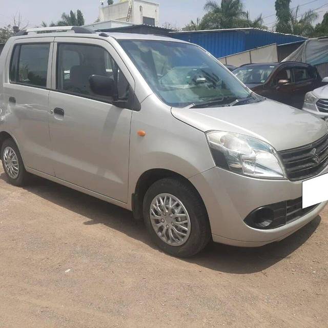 https://images10.gaadi.com/usedcar_image/3823888/original/processed_6f48c58446849df3fd566865485e6109.jpg?imwidth=6400