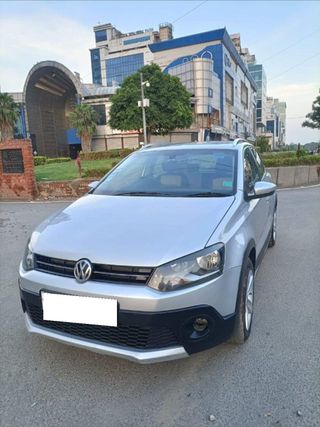 Volkswagen CrossPolo 2013-2015 Volkswagen CrossPolo 1.2 MPI