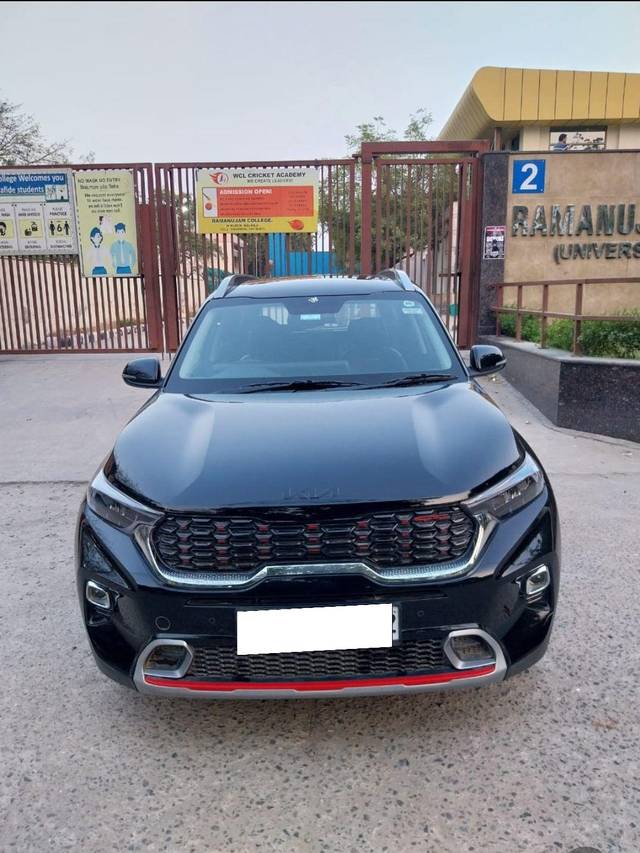 https://images10.gaadi.com/usedcar_image/3831219/original/processed_183da7bb9386feab939510d2177c30c4.jpg?imwidth=6401