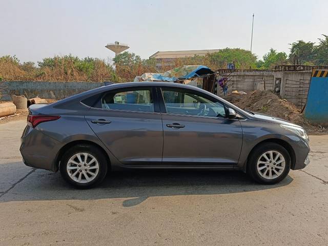 https://images10.gaadi.com/usedcar_image/3836831/original/95ba5c0d30d078f3f4b07219e14cd994.jpeg?imwidth=6401