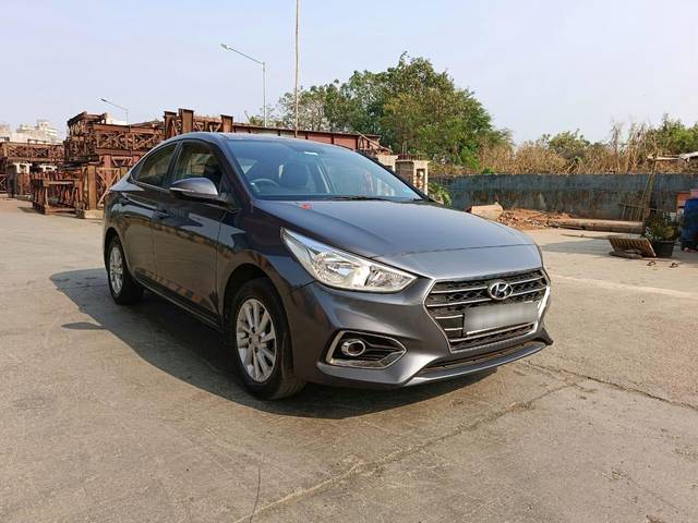 https://images10.gaadi.com/usedcar_image/3836831/original/processed_8233c6b595a70cd215a2ce0e14a90d5a.jpeg?imwidth=6400