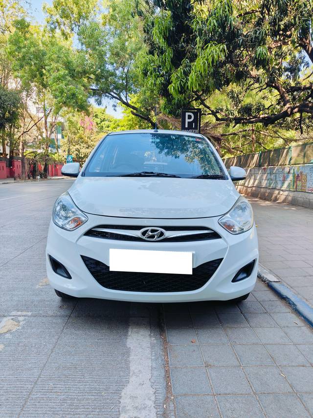 https://images10.gaadi.com/usedcar_image/3855503/original/processed_1dc6b2cd497b649b6f709365868db859.jpg?imwidth=6400