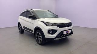 Tata Nexon 2017-2020 Tata Nexon 1.2 Revotron XZ Plus