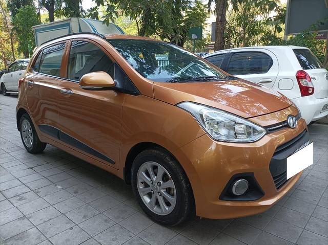 https://images10.gaadi.com/usedcar_image/3866904/original/processed_fb68ae66f502565367ed7c881355bceb.jpg?imwidth=6400