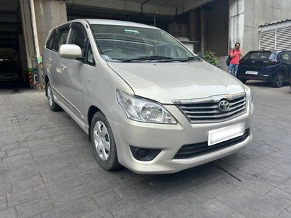 Toyota Innova 2.5 G (Diesel) 8 Seater