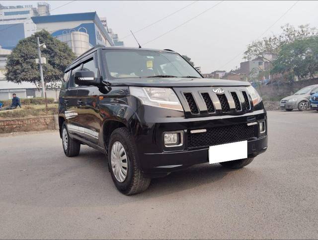 https://images10.gaadi.com/usedcar_image/3880840/original/processed_79cb03b19d7e7179a60046796d64cc9d.jpg?imwidth=6400